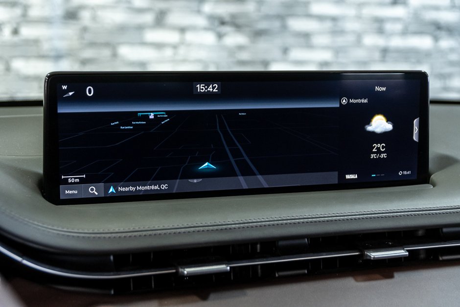 2024 GENESIS GV70 2.5T ADVANCED AWD CUIR TOIT PANO CAMERA NAV-24