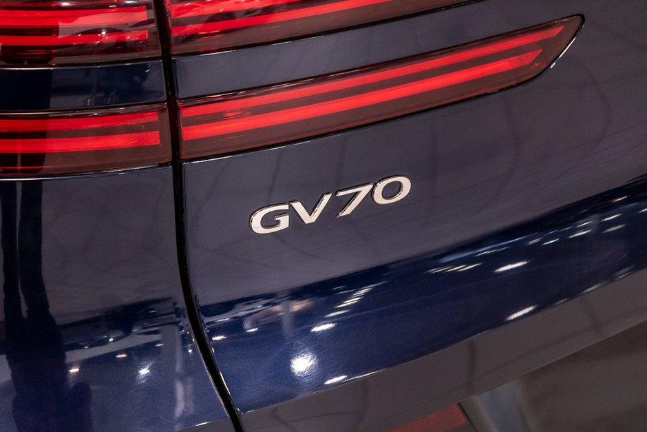 2024 GENESIS GV70 2.5T AWD ADVANCED PLUS NAV CAM 360 CUIR TOIT PANO-19
