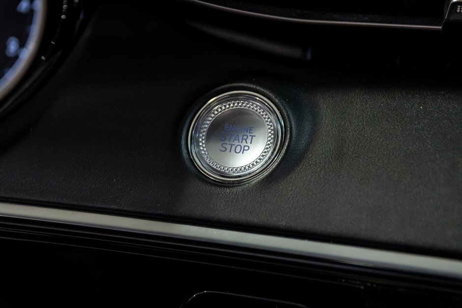 2024 GENESIS GV70 2.5T AWD ADVANCED PLUS NAV CAM 360 CUIR TOIT PANO-29