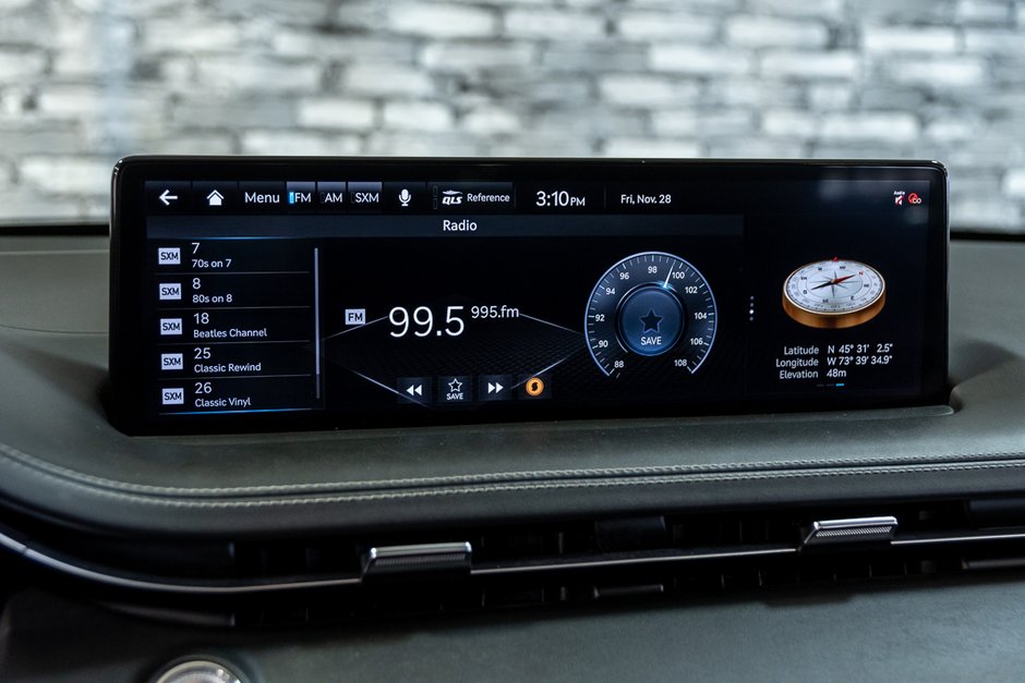 2024 GENESIS GV70 2.5T AWD ADVANCED PLUS NAV CAM 360 CUIR TOIT PANO-26