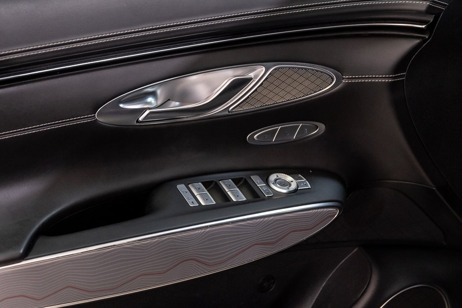 2024 GENESIS GV70 2.5T AWD ADVANCED PLUS NAV CAM 360 CUIR TOIT PANO-21