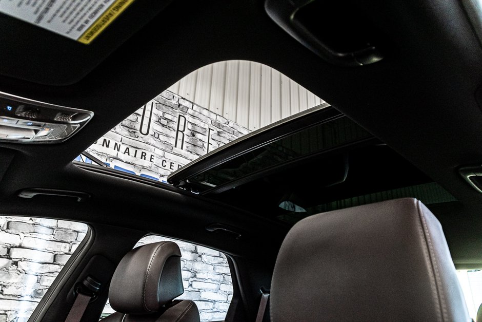 GENESIS GV70 2.5T ADVANCED AWD 300HP TOIT NAV CUIR MAGS 2024-4