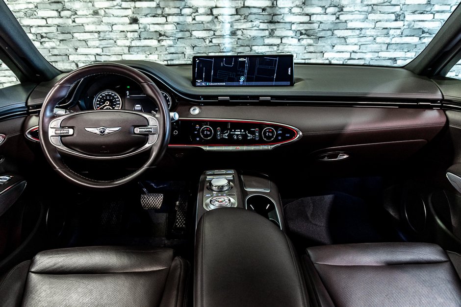 GENESIS GV70 2.5T ADVANCED AWD 300HP TOIT NAV CUIR MAGS 2024-3