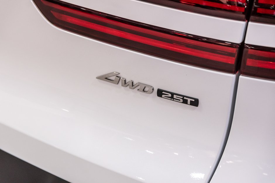 2025 GENESIS GV70 2.5T PRESTIGE AWD CAM 360 SIEGE MASSAGE TOIT PANO-14