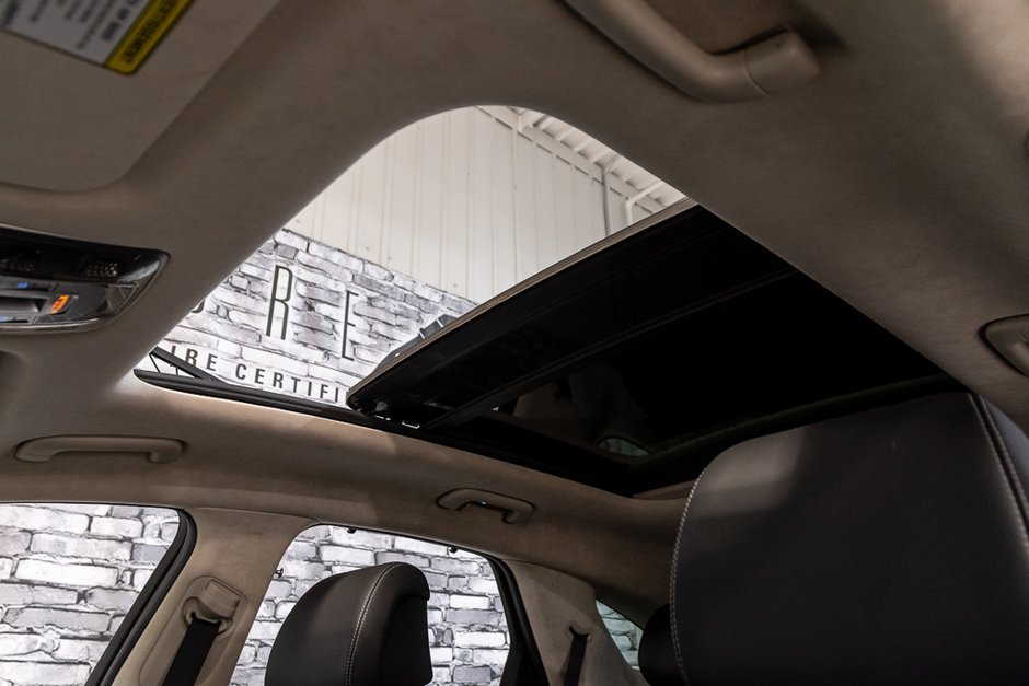 2025 GENESIS GV70 2.5T PRESTIGE AWD CAM 360 SIEGE MASSAGE TOIT PANO-4