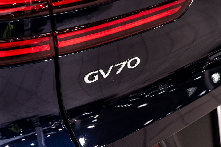 2025 GENESIS GV70 2.5T PRESTIGE AWD CAM 360 SIEGE MASSAGE TOIT PANO-14