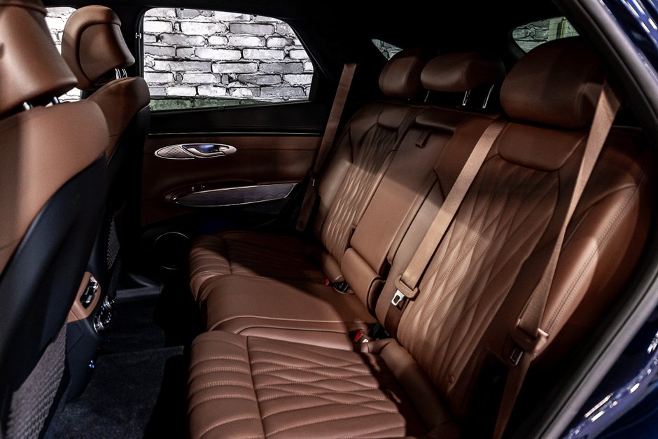 2025 GENESIS GV70 2.5T PRESTIGE AWD CAM 360 SIEGE MASSAGE TOIT PANO-22