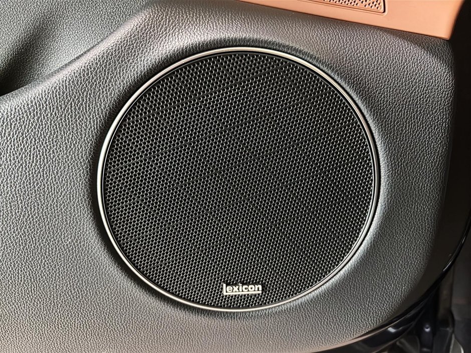 GENESIS GV70 2.5T PRESTIGE AWD CAM 360 SIEGE MASSAGE TOIT PANO 2025-23