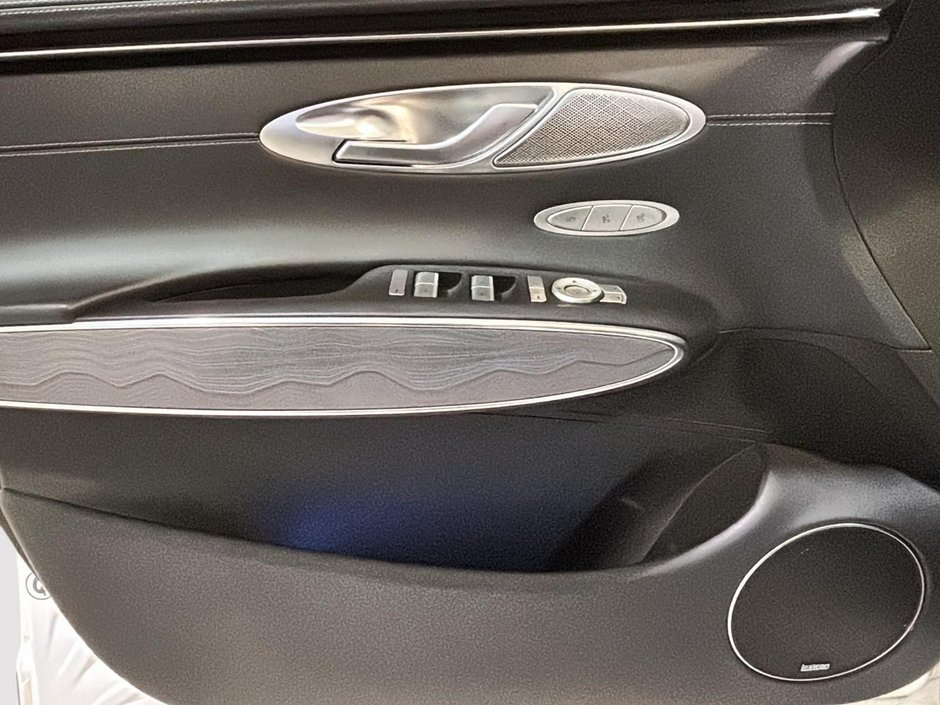 GENESIS GV70 2.5T Advanced Plus Toit Cuir Chauffants Gps Cam 2025-13