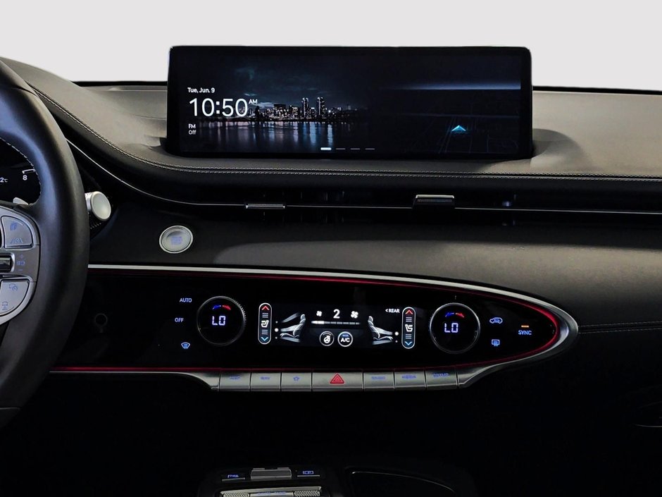 GENESIS GV70 2.5T ADVANCED AWD 300HP TOIT NAV CUIR MAGS 2025-27