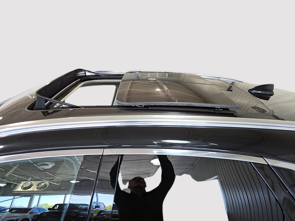 GENESIS GV70 2.5T ADVANCED AWD 300HP TOIT NAV CUIR MAGS 2025-11