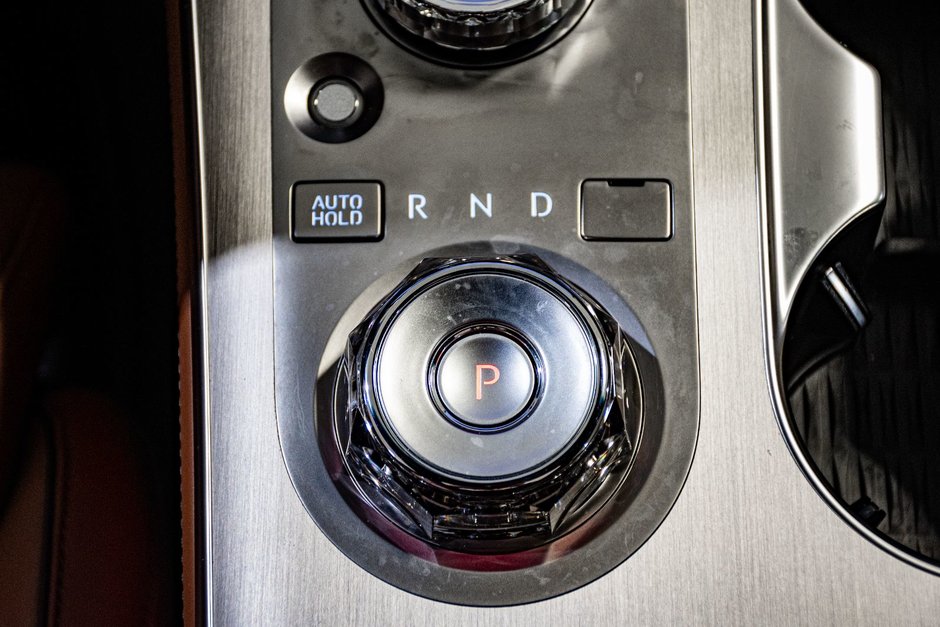 GENESIS GV70 PRESTIGE 2.5T AWD TOIT PANO CAM 360 PARK ASSIST 2026-34