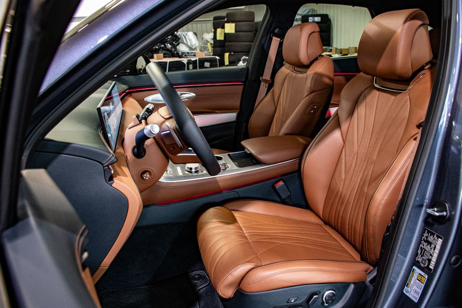 GENESIS GV70 PRESTIGE 2.5T AWD TOIT PANO CAM 360 PARK ASSIST 2026-3