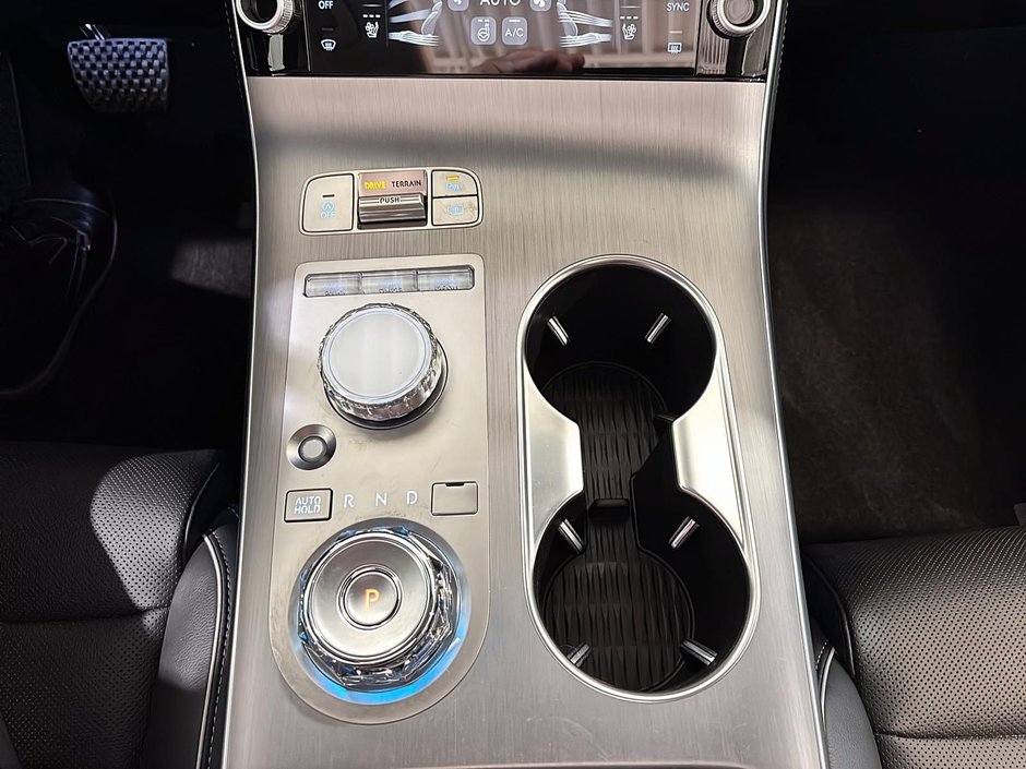 GENESIS GV70 2.5T AWD ADVANCED PLUS NAV CAM 360 CUIR TOIT PANO 2026-22