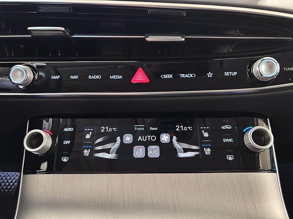 GENESIS GV70 2.5T AWD ADVANCED PLUS NAV CAM 360 CUIR TOIT PANO 2026-23