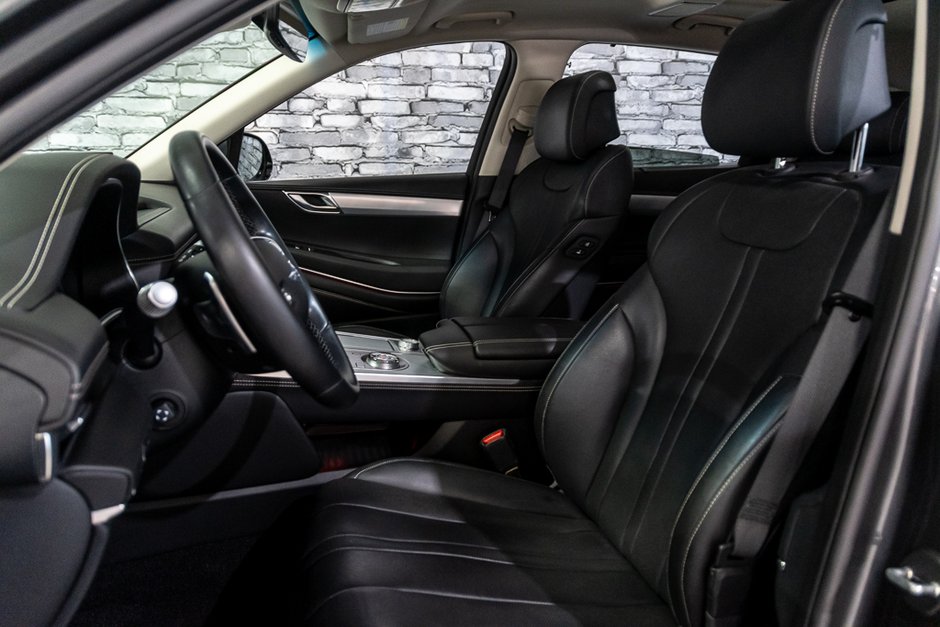 GENESIS GV80 2.5T ADVANCED AWD TOIT OUVRANT NAVIGATION CUIR 2021-21