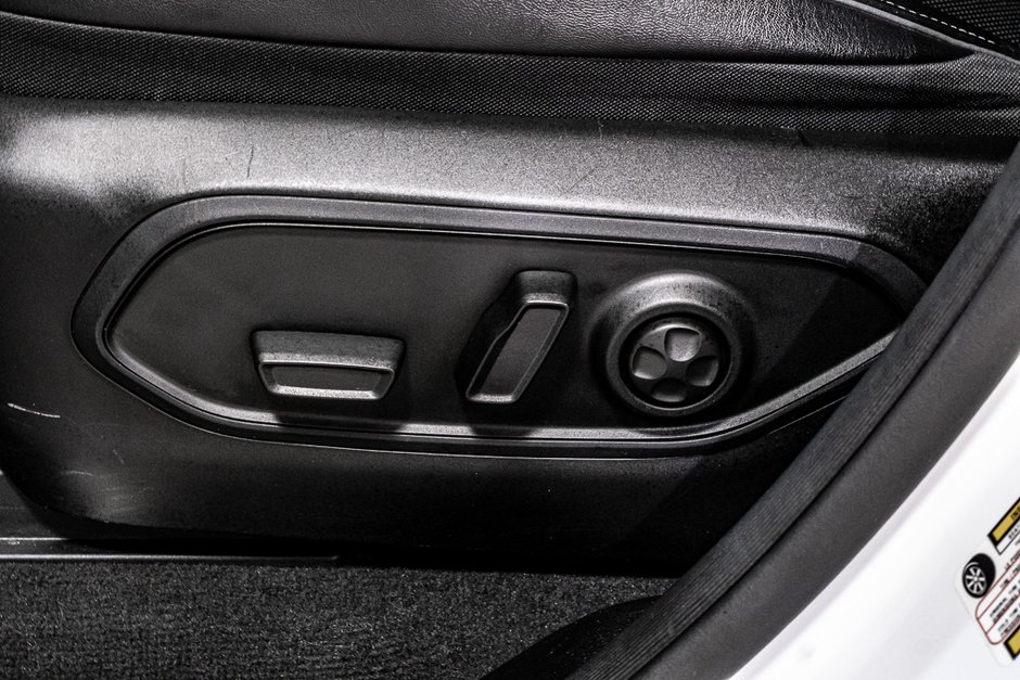 Jeep Grand Cherokee 4xe OVERLAND HYBRID-RECHARGEABLE CUIR TOIT NAV CAM 2022-17