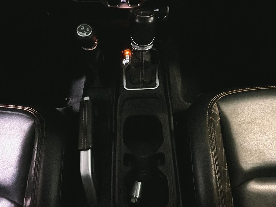 Jeep Wrangler 4xe Unlimited High Altitude CUIR TOIT SKY ONE TOUCH 2022-21