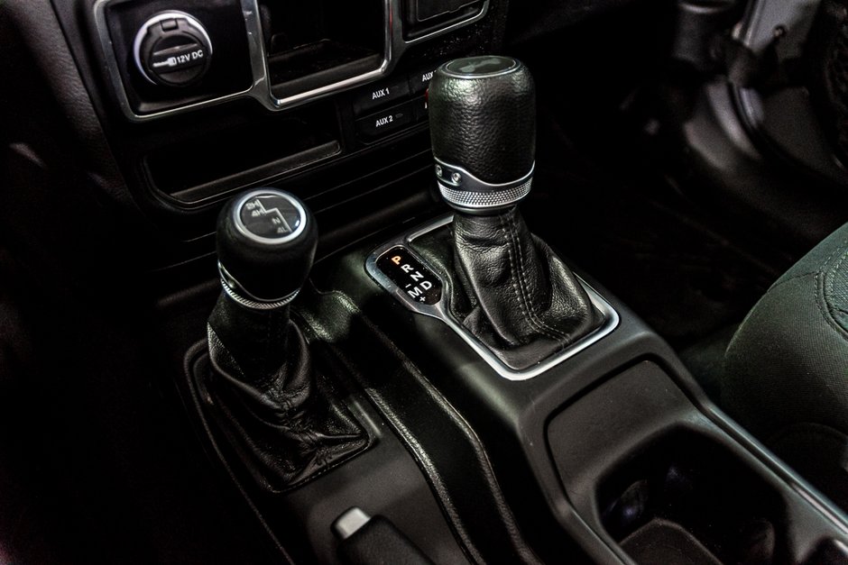 Jeep Wrangler Willys Sport 3.6 V6 AUTOMATIQUE CONVERTIBLE CAMERA 2022-23