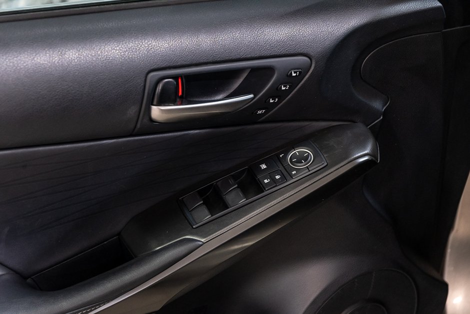 2021 Lexus IS 350 F SPORT AWD CUIR TOIT NAV-16