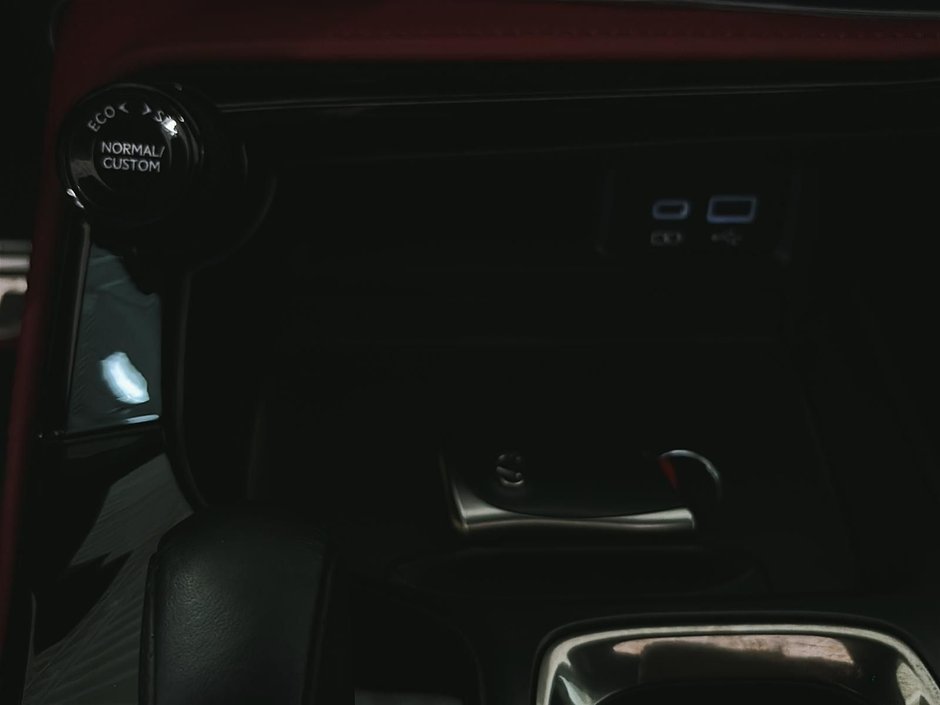 Lexus NX 350 F SPORT 3 TOIT CUIR ROUGE CHAUFFANT GPS 2022-37