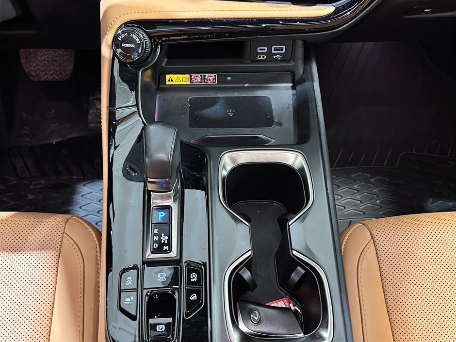 Lexus NX 350 Cuir Toit Cam Sieges Chauffants Gps 2022-20