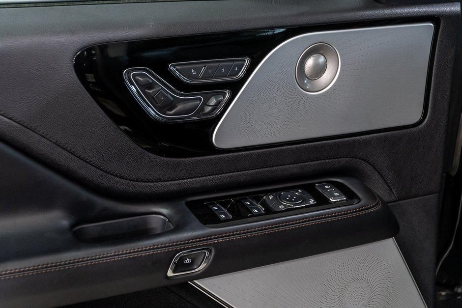 2022 Lincoln Aviator RESERVE AWD REMORQUE PKG CUIR CAM360 NAV TOIT PANO-16