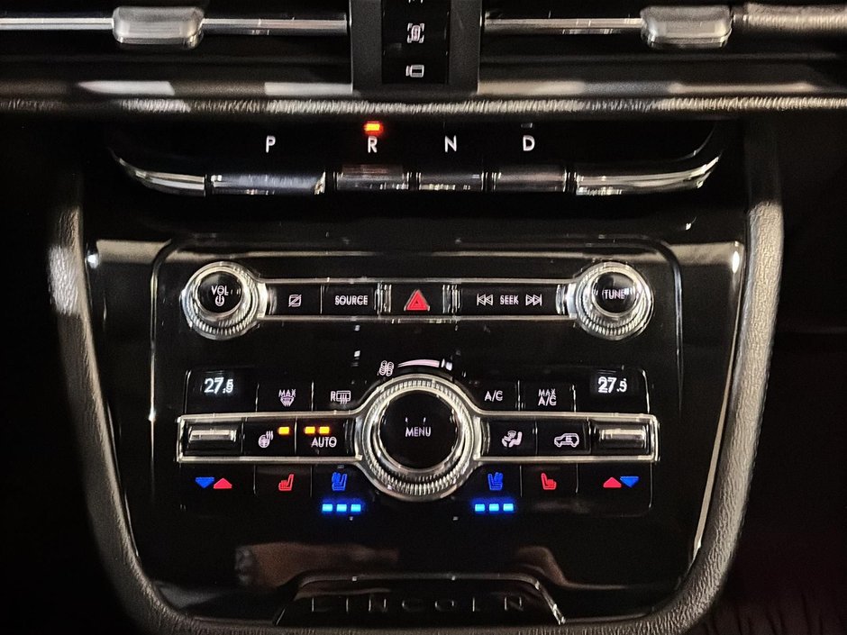 Lincoln Corsair TOIT CUIR NAVI SIEGES CHAUFFANTS CAM GPS 2020-27