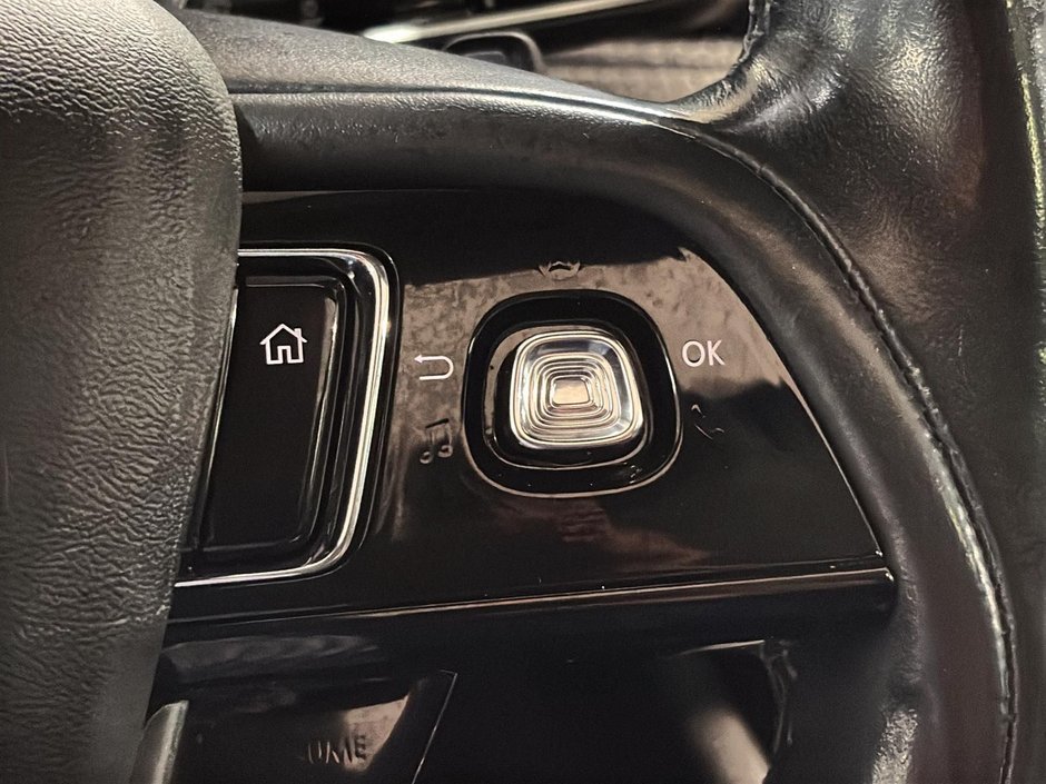 Lincoln Corsair TOIT CUIR NAVI SIEGES CHAUFFANTS CAM GPS 2020-24