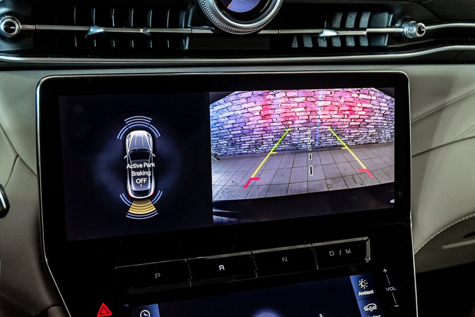 Maserati Grecale Modena Sonus faber AppleCarPlay Android Auto Hud 2023-26