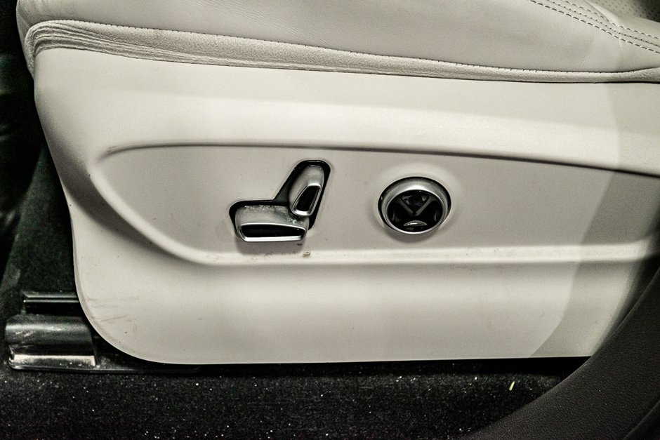 Maserati Grecale Modena Sonus faber AppleCarPlay Android Auto Hud 2023-15