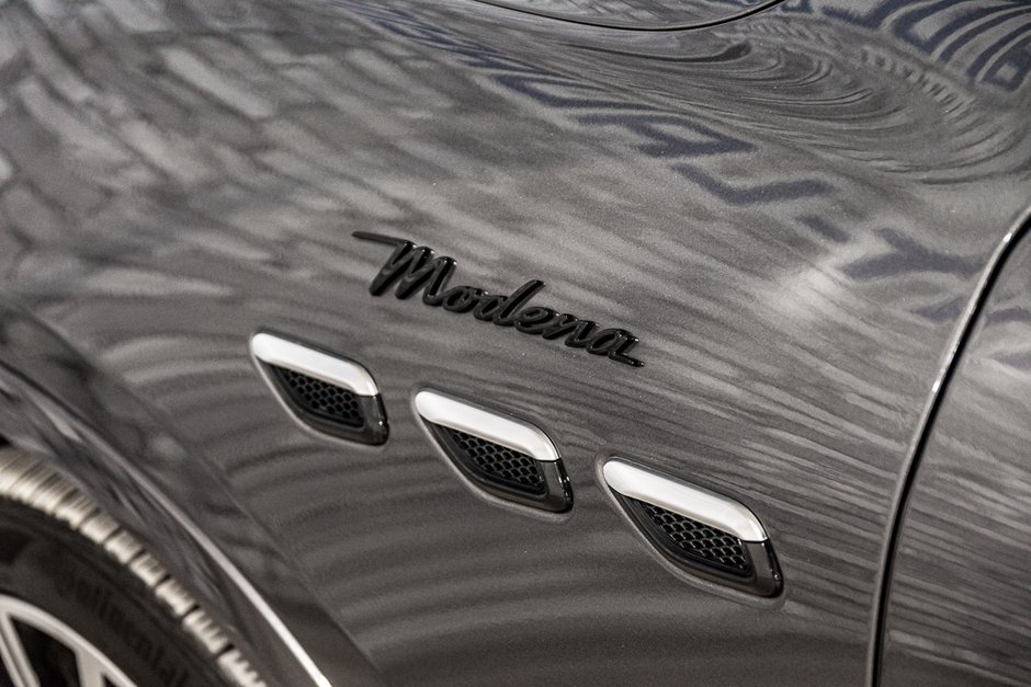 Maserati Grecale MODENA LIMITED EDITION PKG TOIT PANORAMIQUE GPS 2023-11