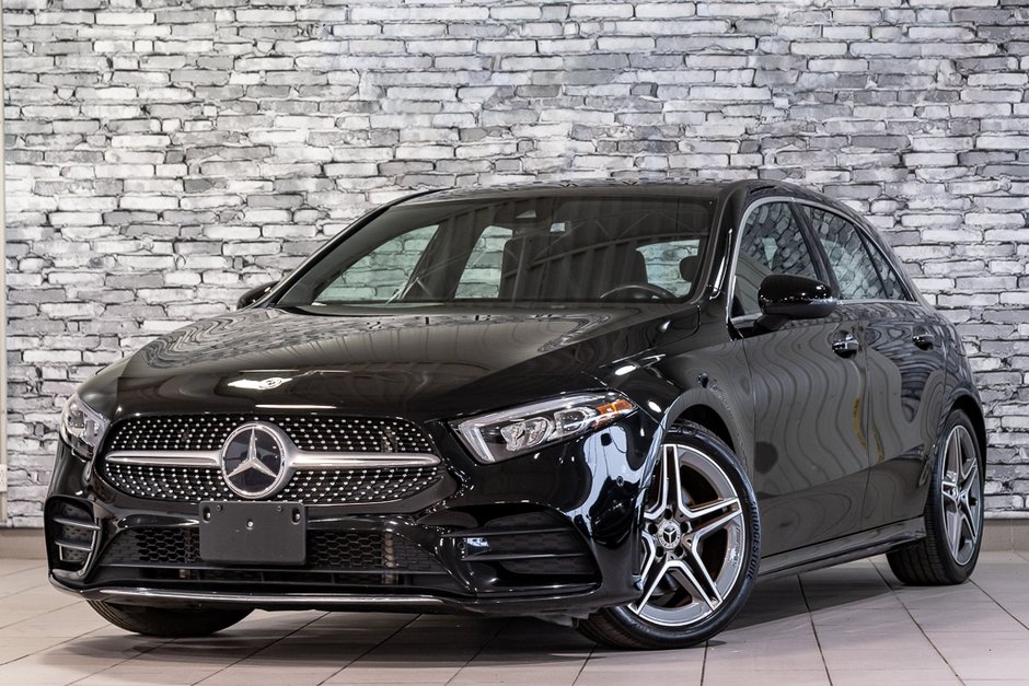 2022 Mercedes-Benz A-Class A 250 4MATIC NIGHT PACKAGE CUIR TOIT NAV CAMERA in Montréal, Quebec