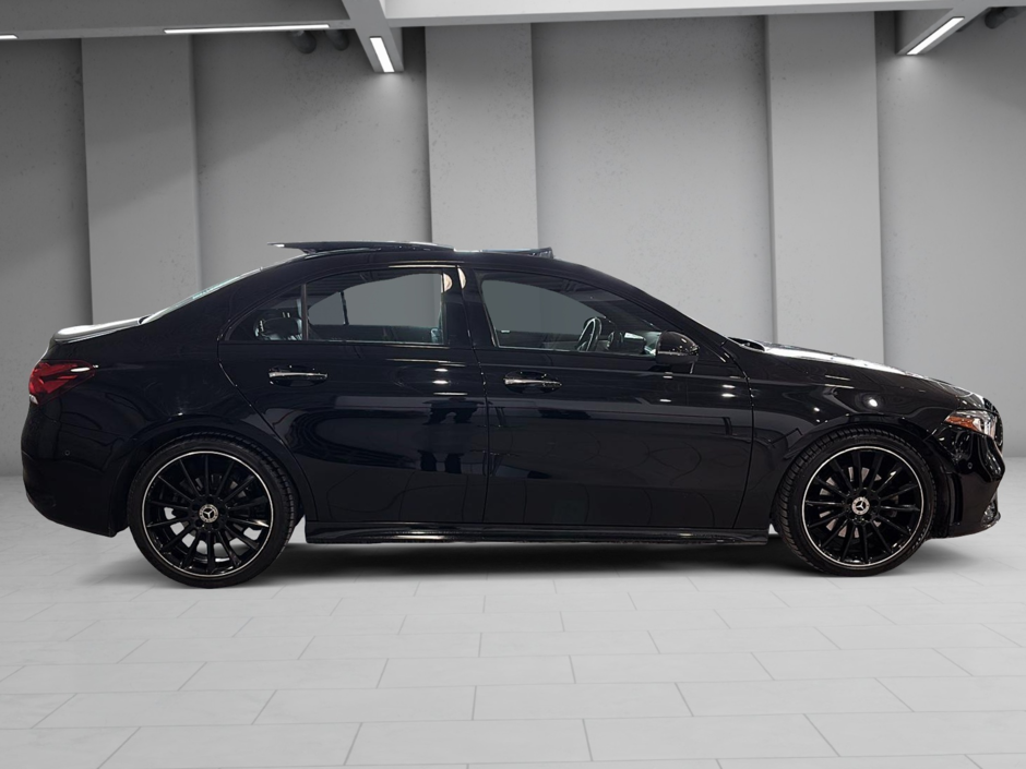 2022 Mercedes-Benz A-Class A 220 4MATIC AMG Night Package, TOIT CUIR-17