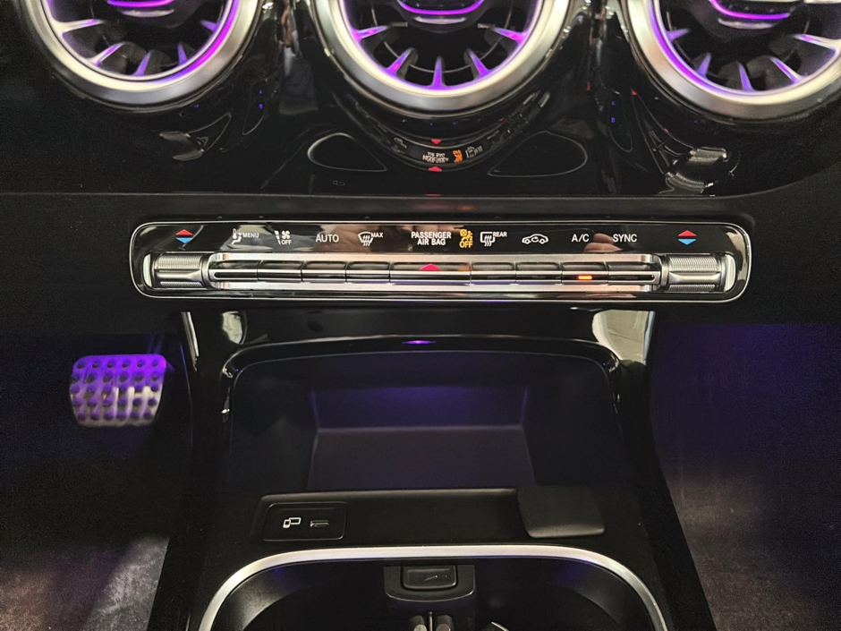 2022 Mercedes-Benz A-Class A 220 4MATIC AMG Night Package, TOIT CUIR-13