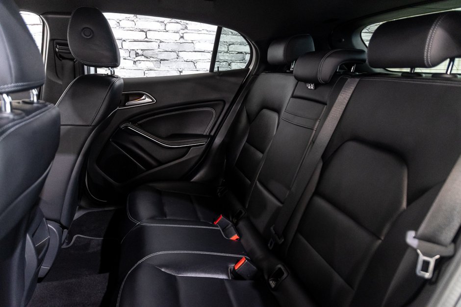 Mercedes-Benz GLA 250 4MATIC CUIR CAMERA 2019-21