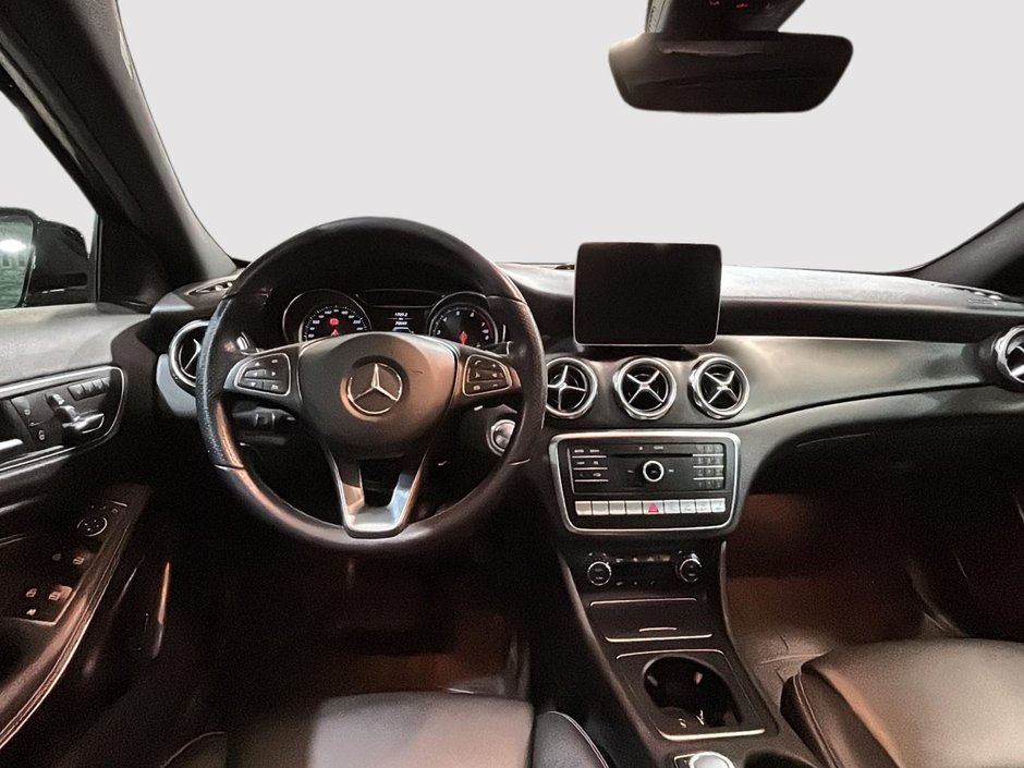 Mercedes-Benz GLA 250 AMG NIGHT PKG 4MATIC CUIR CAMERA 2020-23