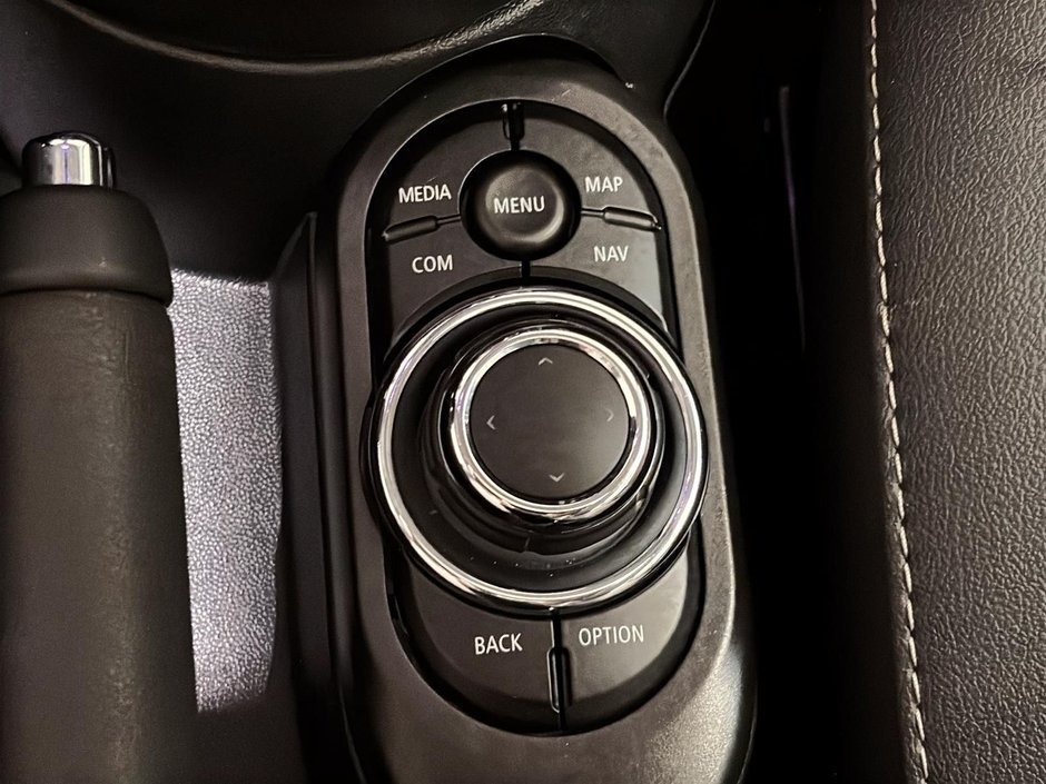 2024 MINI 3 Door COOPER S PREMIER GPS CUIR MAGS CARPLAY CAMERA 360-33