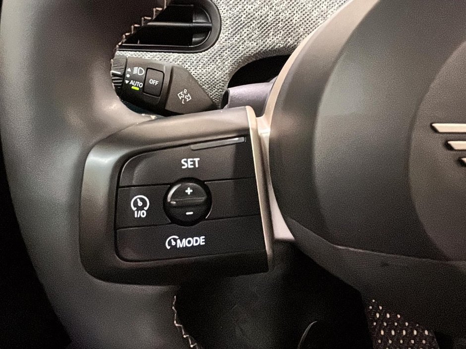 2025 MINI 3 Door Cooper S PREMIER+FAVORED STYLE TOIT HARMON KARDON-27