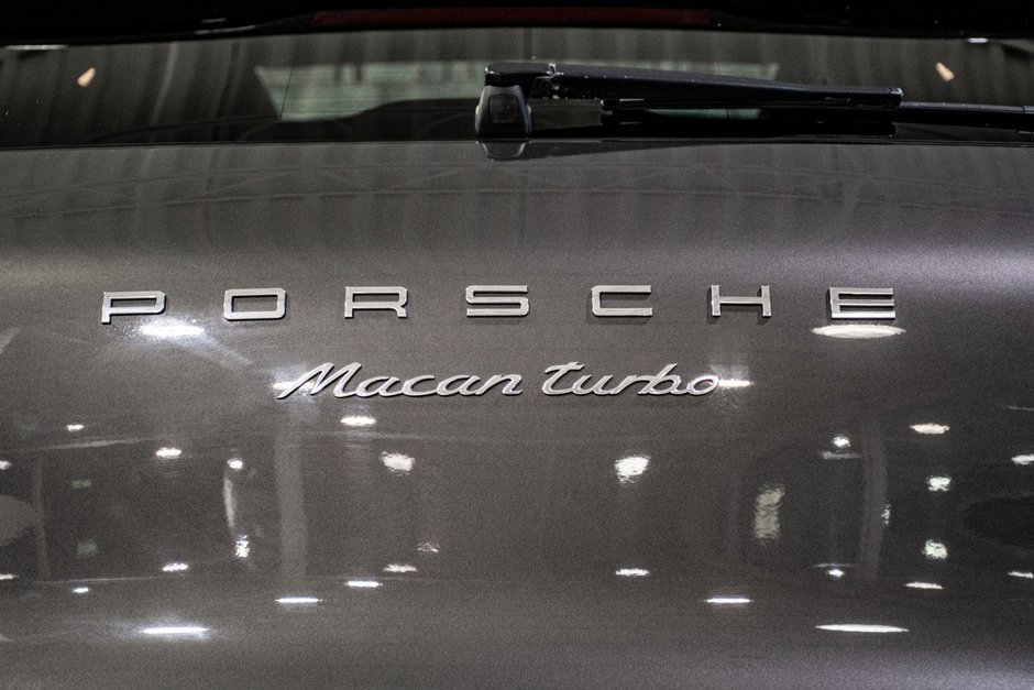 Porsche Macan TURBO AWD V6 400HP CUIR CAMERA NAV TOIT PANO 2015-16