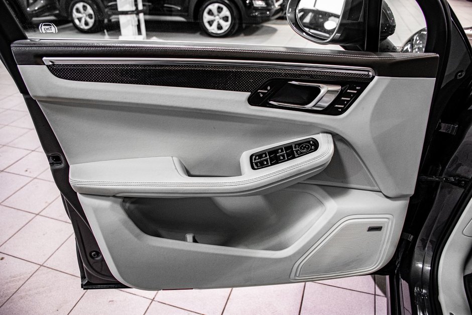 Porsche Macan TURBO AWD V6 400HP CUIR CAMERA NAV TOIT PANO 2015-20