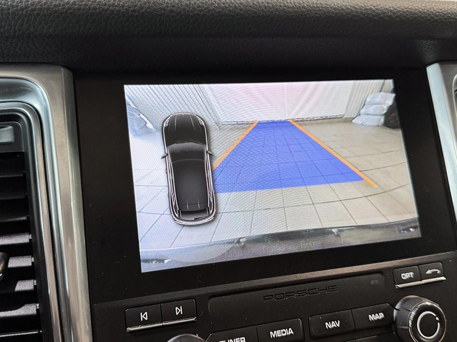 Porsche Macan TOIT CUIR GPS SIEGES CHAUFFANTS CAM GPS 2017-24
