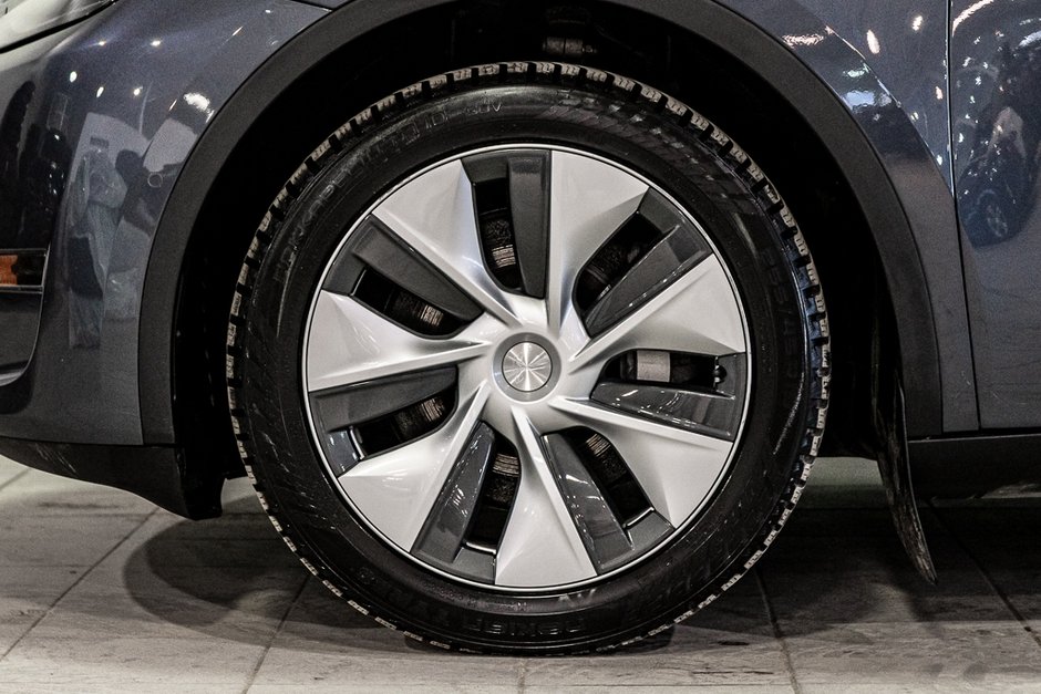 Tesla Model Y Long Range Dual Motor Sieges Chauffants Cam Navi 2022-2