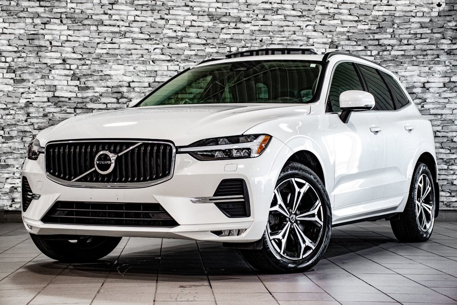 Volvo XC60 B6 MOMENTUM AWD CUIR TOIT PANO NAV CAMERA 2022 à Montréal, Québec