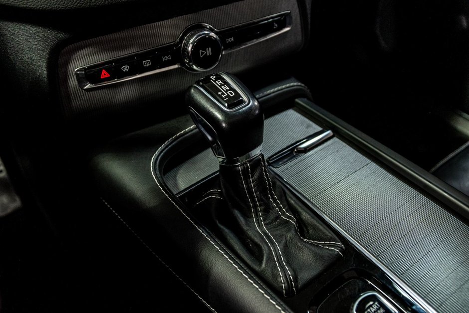 Volvo XC90 R-Design BOWERS & WILKINS POLESTAR 7 PASSAGERS 2022-27