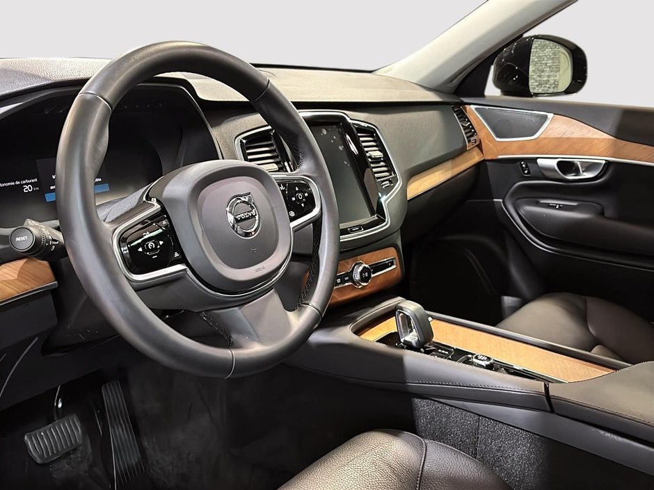 Volvo XC90 Plus Dark Theme B6 AWD 7 PASSAGERS TOIT GPS CUIR 2023-13