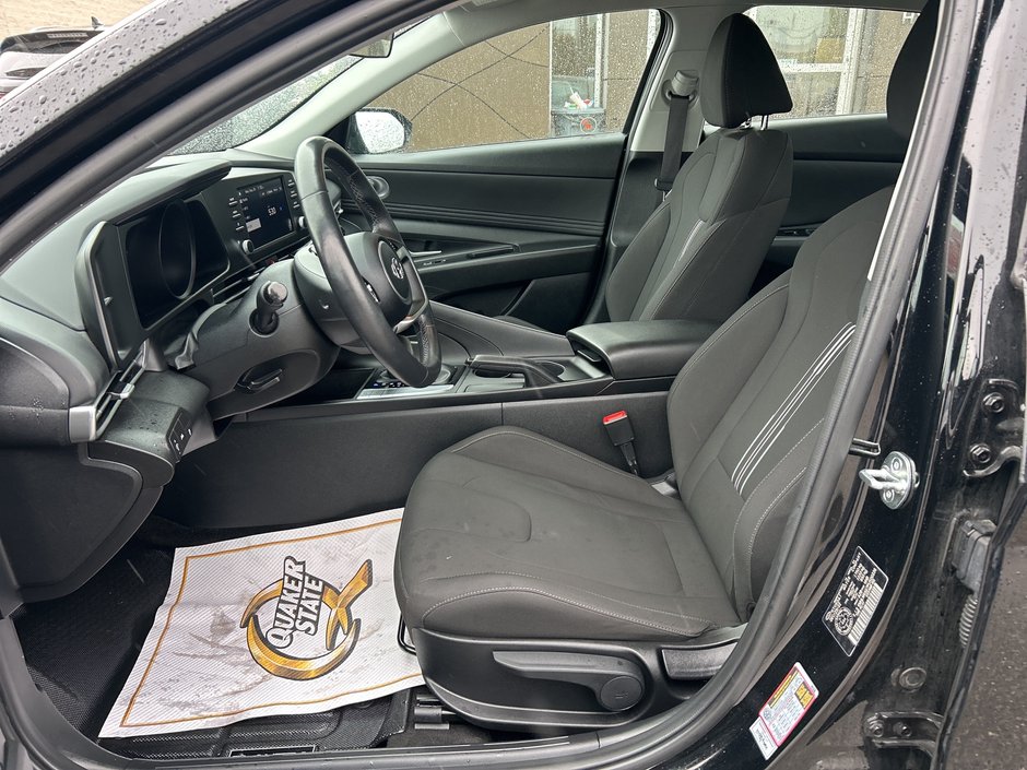 2023 Hyundai Elantra Preferred-10