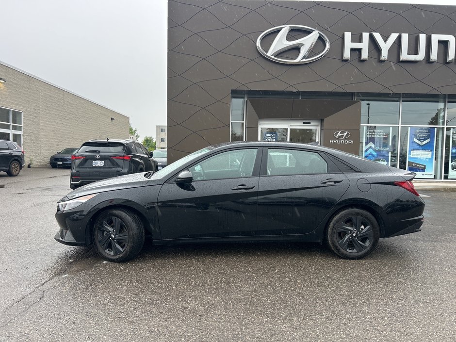 2023 Hyundai Elantra Preferred-8