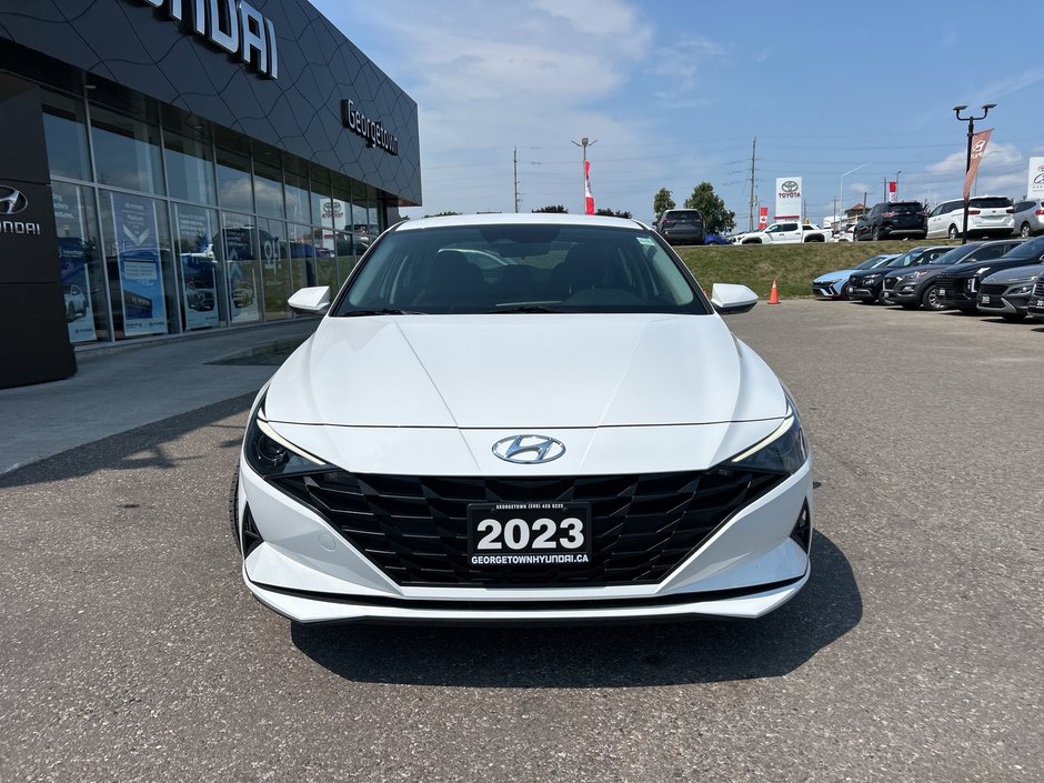 2023 Hyundai Elantra Preferred-1