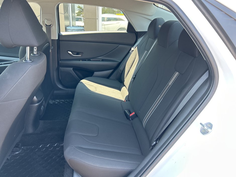 2023 Hyundai Elantra Preferred-8